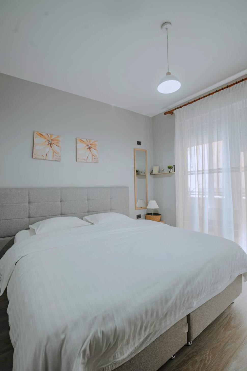 Nevila'S Apartment Tirana Exteriér fotografie